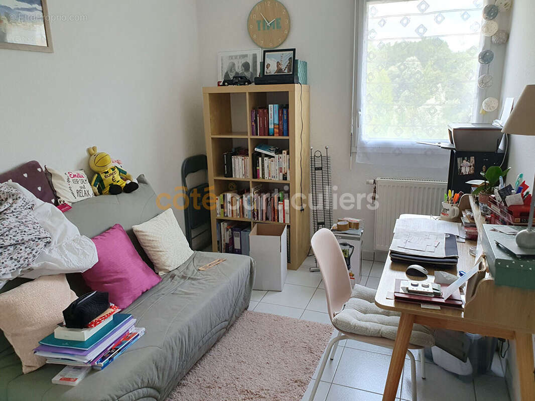 Appartement à AMILLY