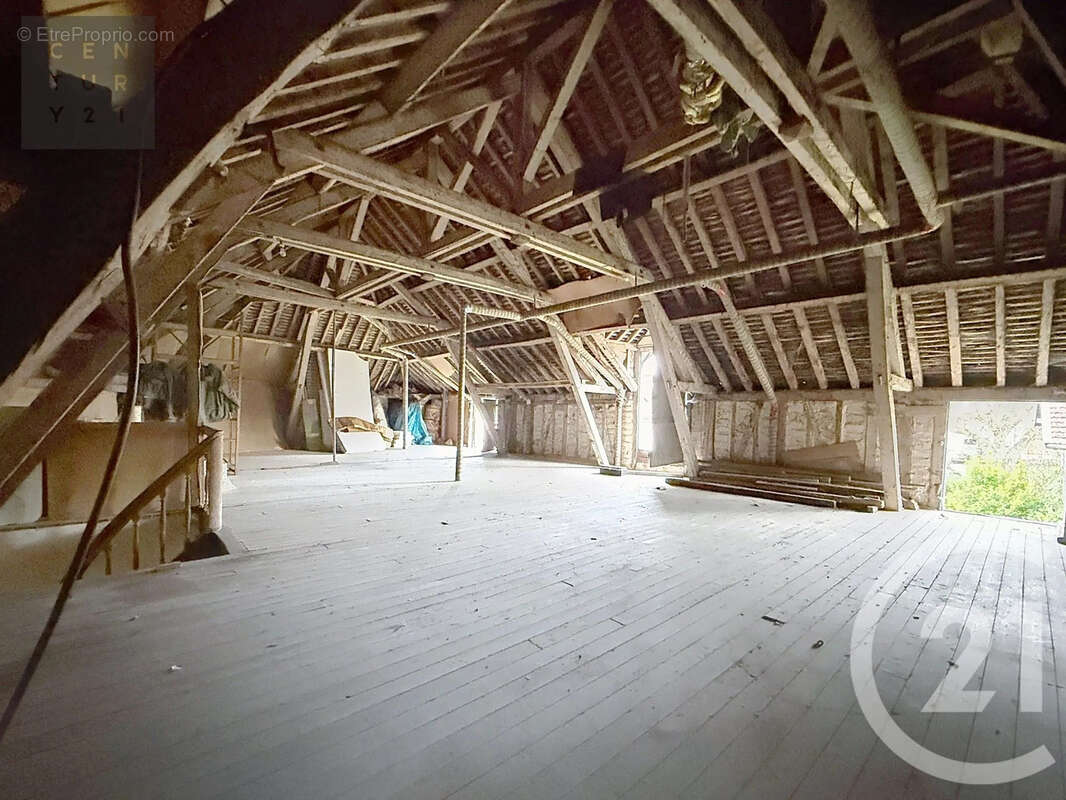 Maison à VILLECHETIF