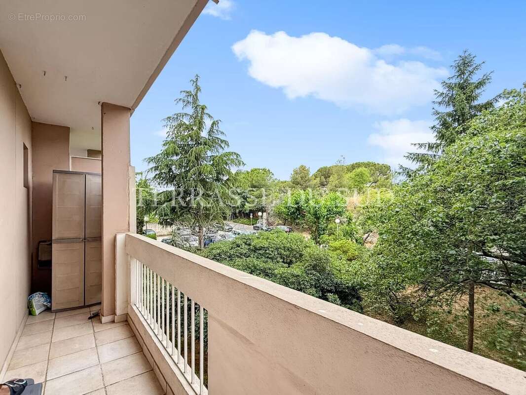 Appartement à MARSEILLE-12E