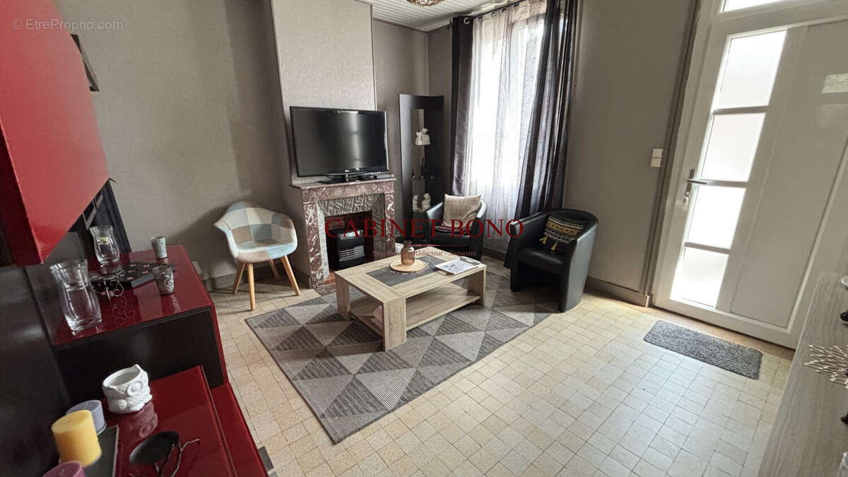 Maison 84 m² à Tergnier  - photo 5