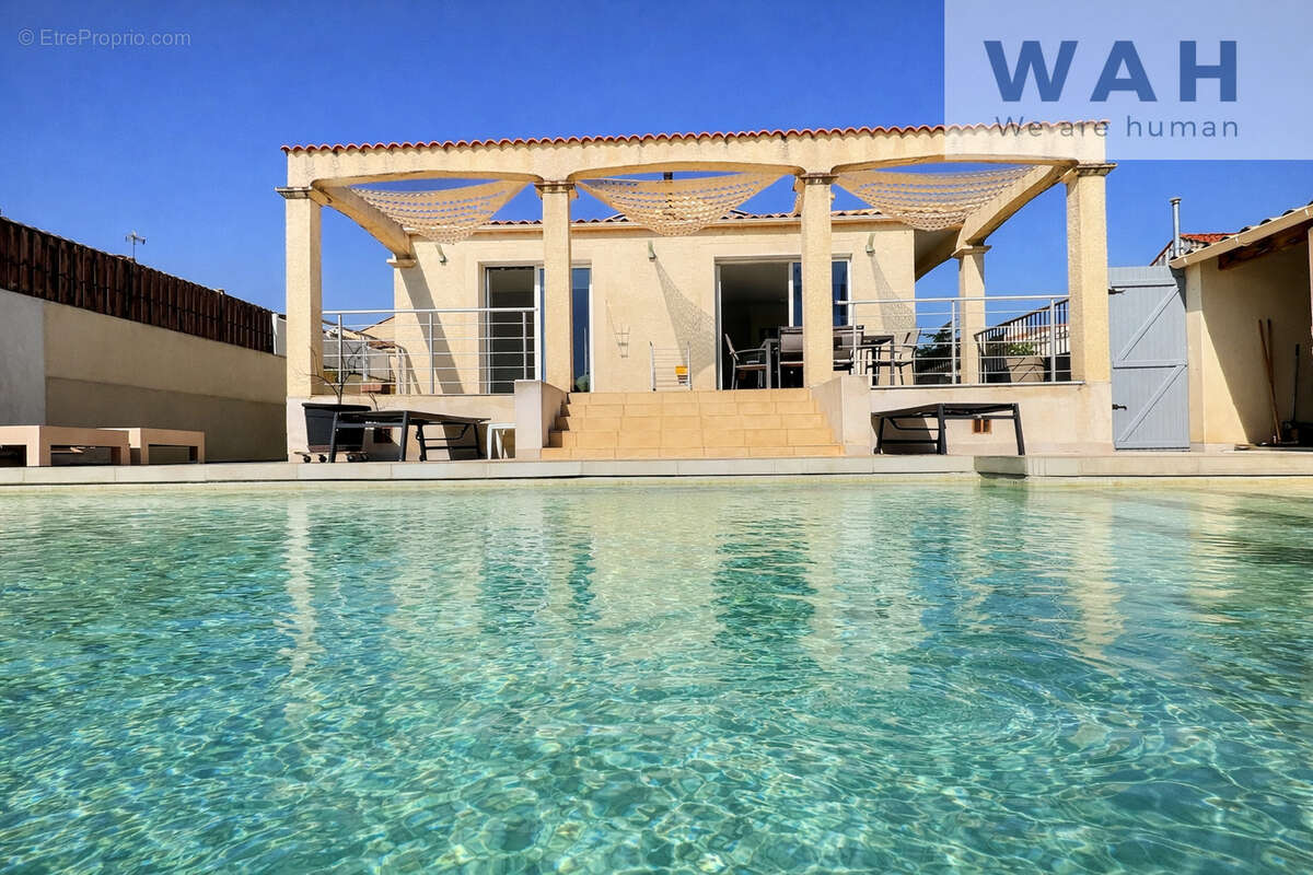 Villa 5 pièces avec piscine et garage - photo 21