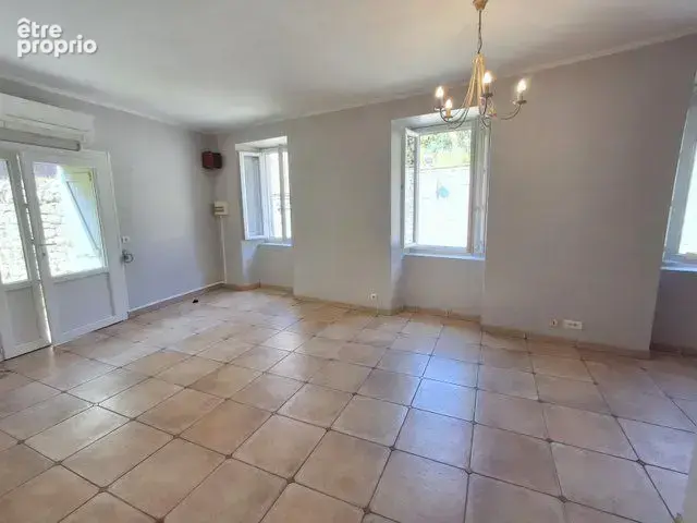 Maison 3 pièces 98 m² à vendre à Les Vans (07140) - photo 2