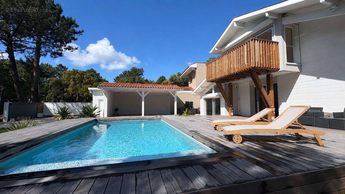 Villa d'architecte au calme vue golf pinsolle, 15 minutes a pied des plages - photo 4