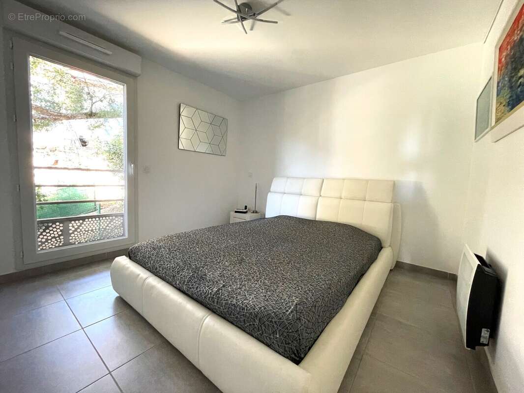 Superbe Appt F4 En Duplex Sur Toulon La Pivotte - photo 7
