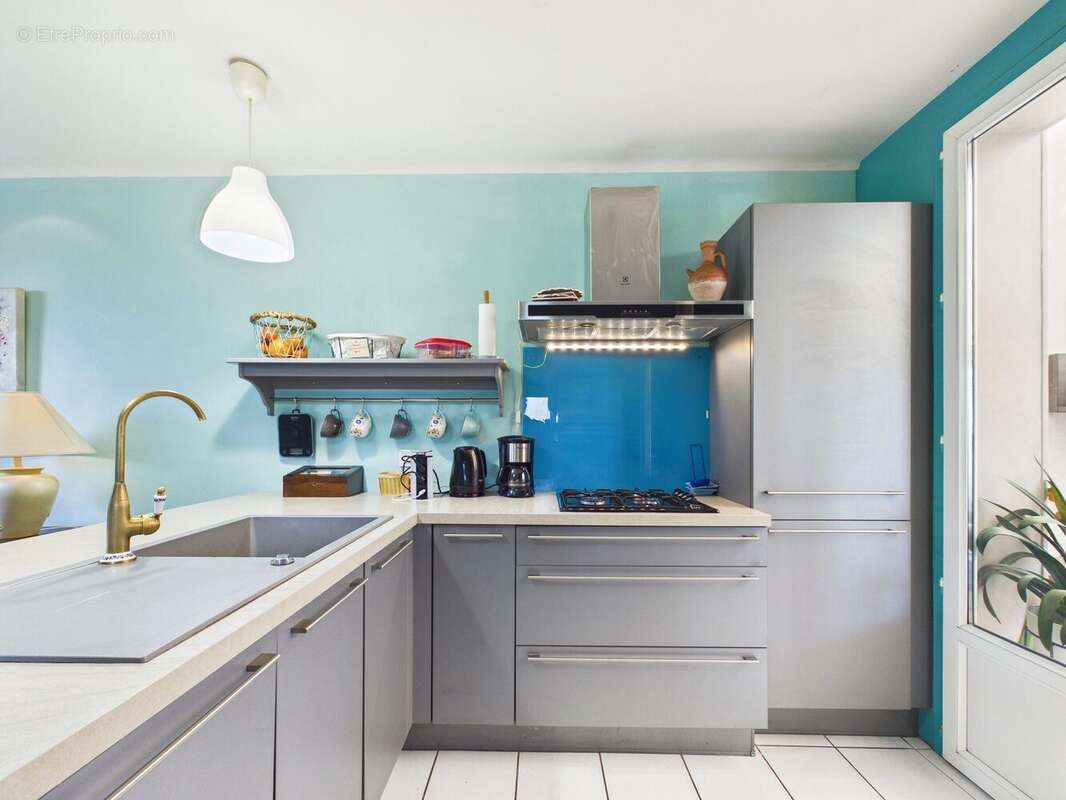 Maison à LA CHAPELLE-SAINT-LUC