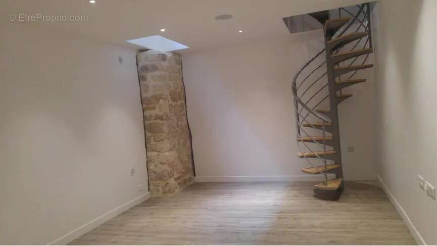 Appartement à PARIS-4E