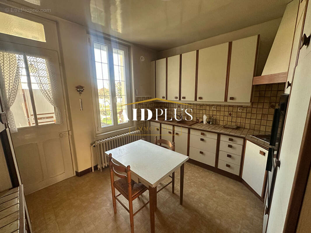 Maison à SAINT-PRIX