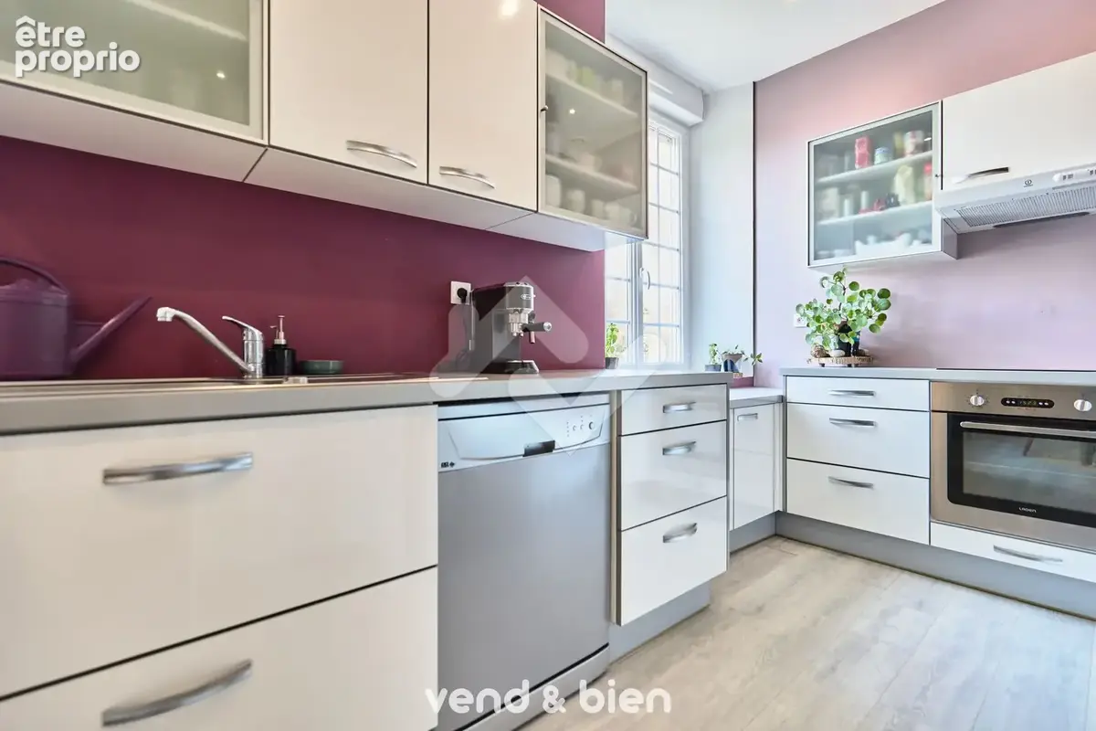 Appart   93 m2 Lumineux   3 chambres   Parking - photo 3