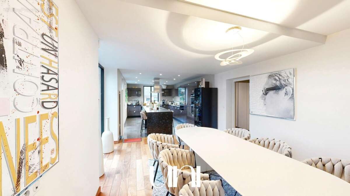 Maison 8 pièces de 210 m2 avec terrasse - Caen Université - photo 13