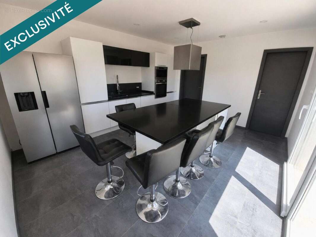 Maison 150 m² à Perouse  - photo 2