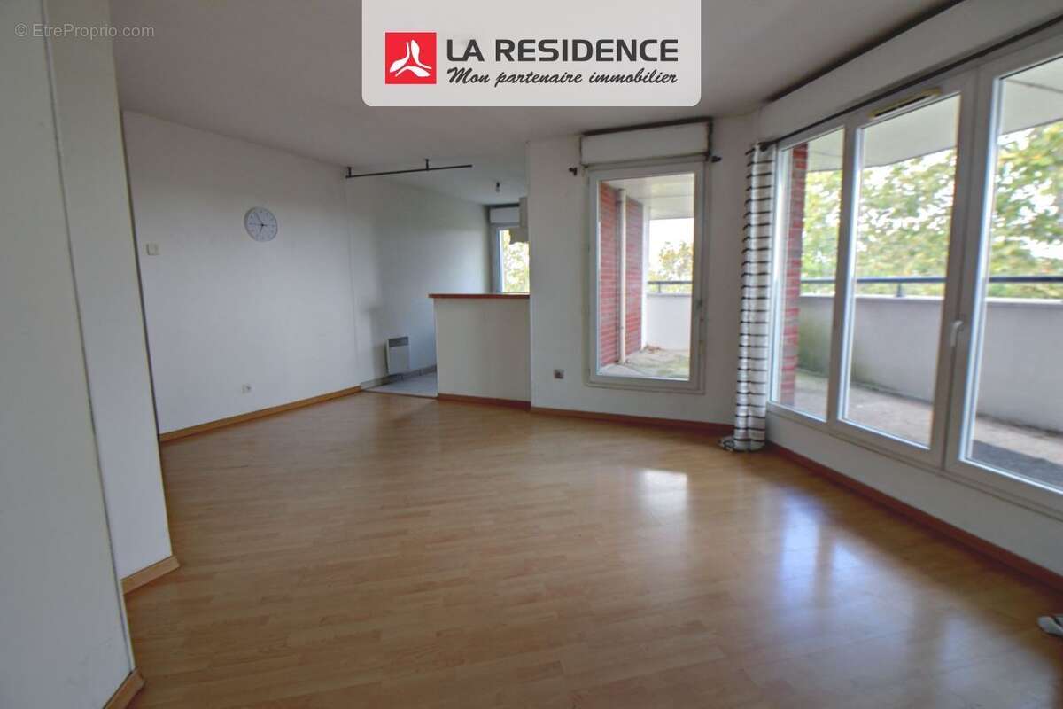 Appartement à MANTES-LA-VILLE