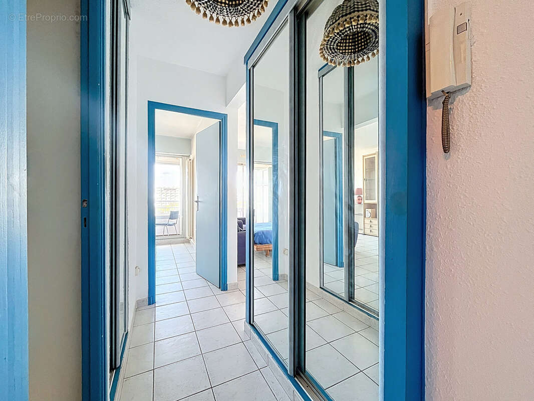 Appartement à MAUGUIO