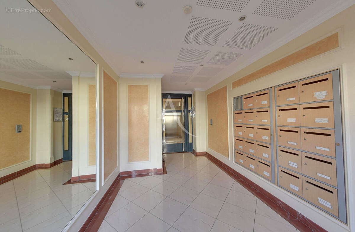 Appartement à OZOIR-LA-FERRIERE