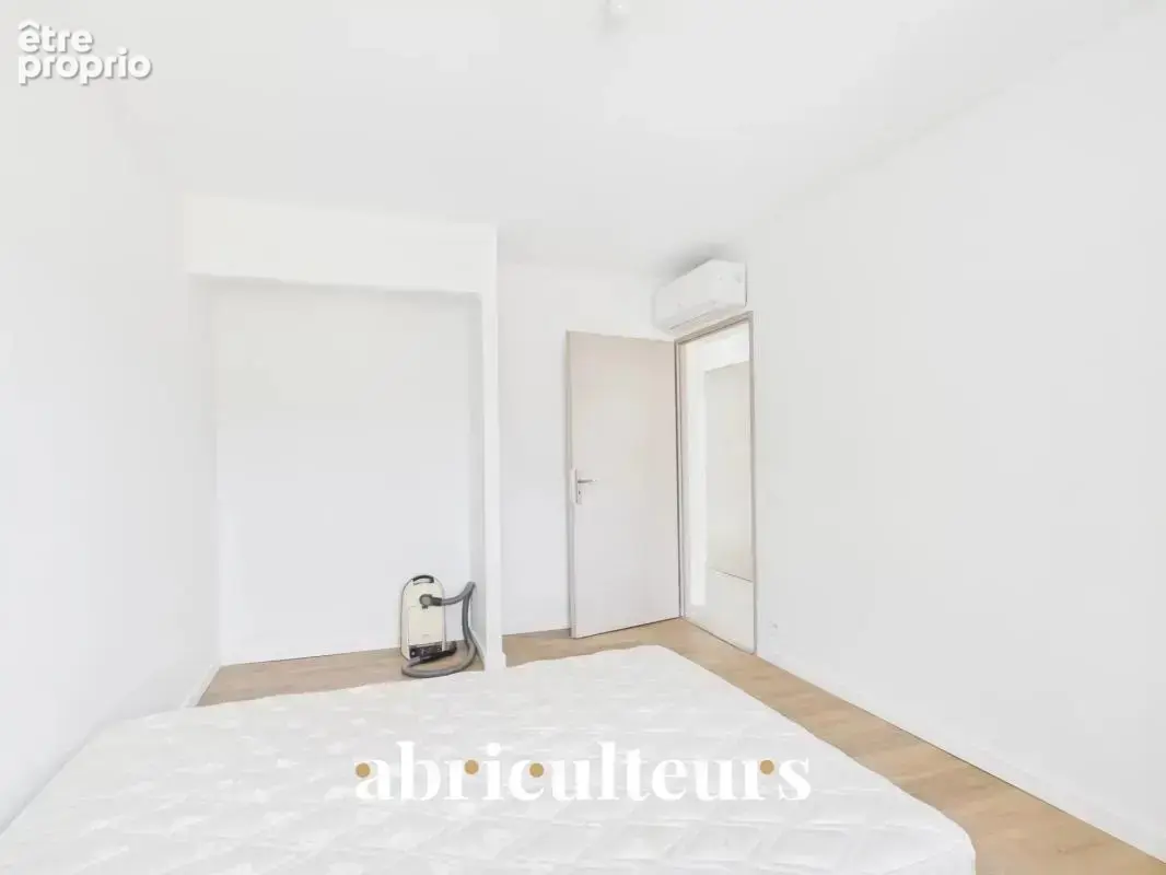 Bel appartement neuf de 95 m² avec une vue panoramique en vente sur Fayence (83440) - photo 15
