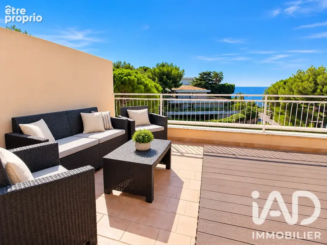 Photo 1 - Appartement à ROQUEBRUNE-CAP-MARTIN