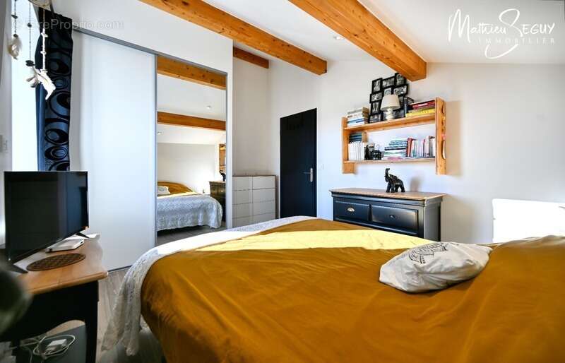 Maison à SAINT-MARTIN-EN-HAUT