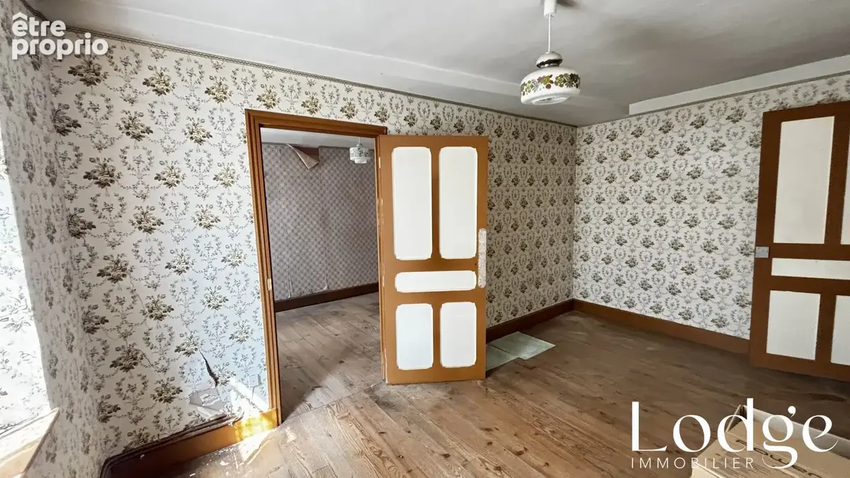 Maison 300 m² à Val-Des-Pres  - photo 4