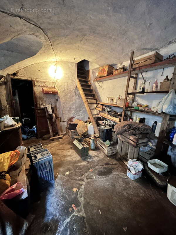 En Cévennes, Maison de village à rénover, à vendre - photo 9