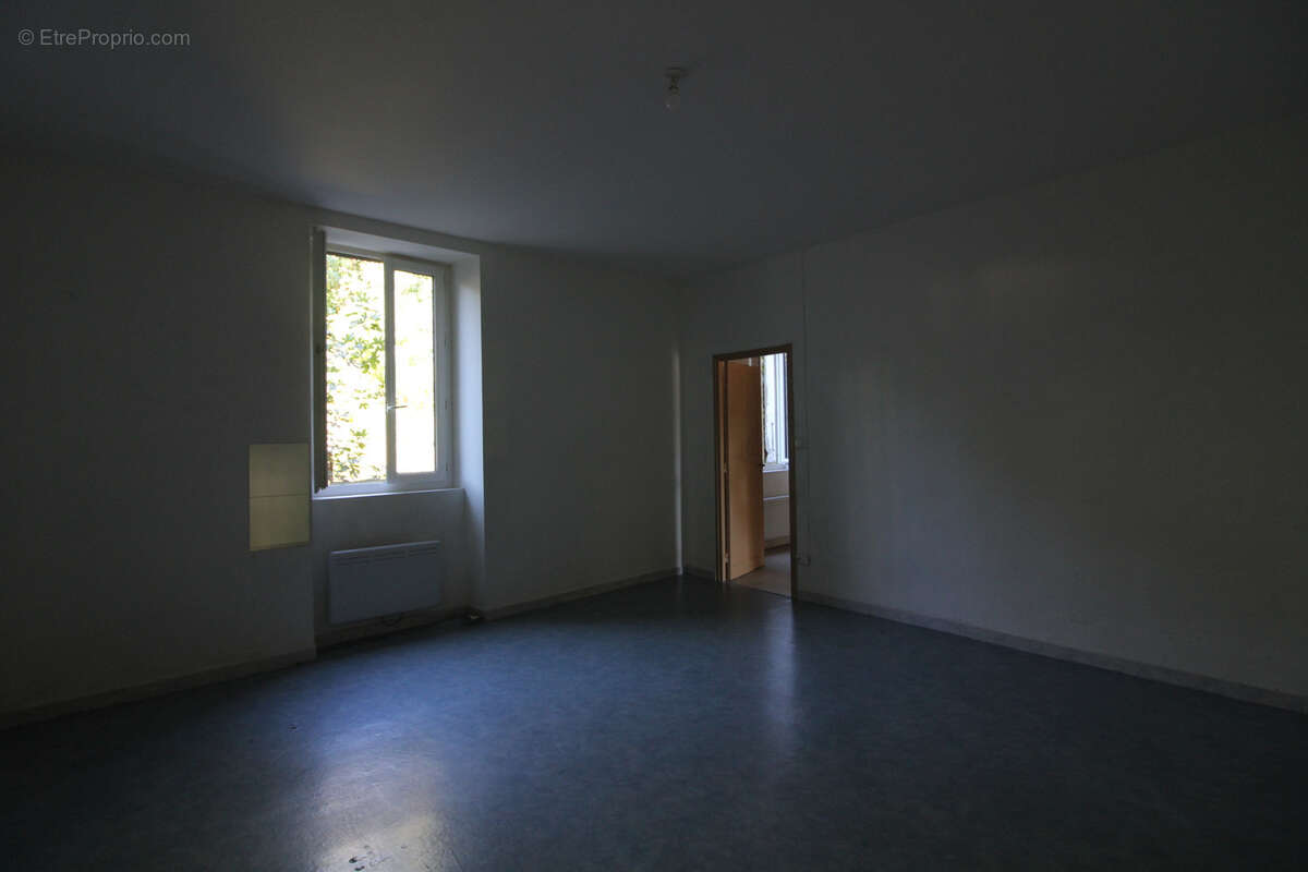 Appartement à BESSEGES