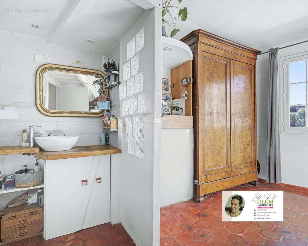 Appartement à GRIMAUD