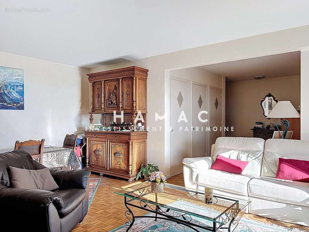 Appartement à SAINTE-FOY-LES-LYON