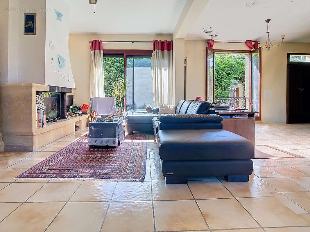 Maison à RUEIL-MALMAISON