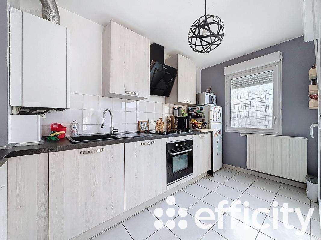 Appartement à FEYZIN