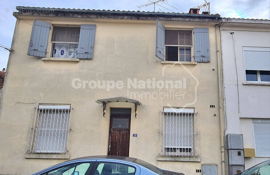 Appartement à ARLES