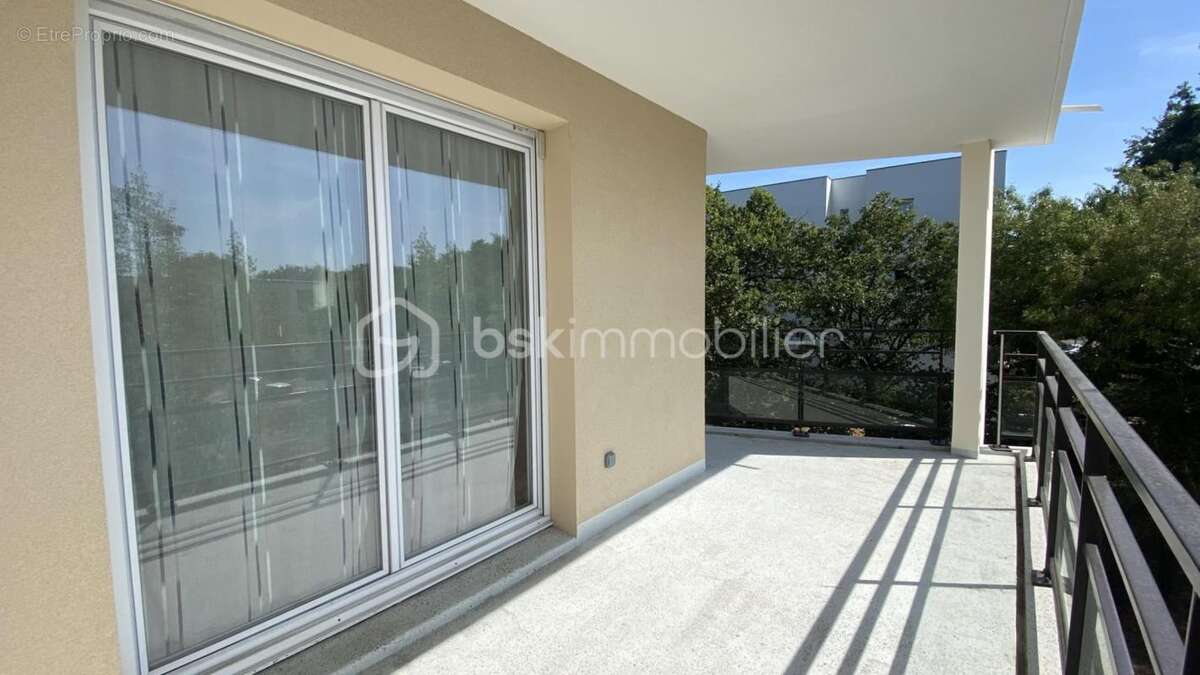SAINT HERBLAIN : Solvardière/Atlantis : Appartement T3 de 71,29m² avec un grand balcon et un garage - photo 5