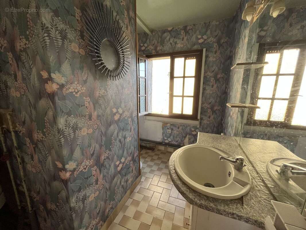 Maison à COUST