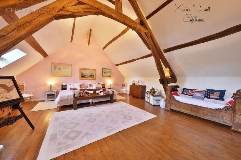 Maison à MONTPONT-EN-BRESSE