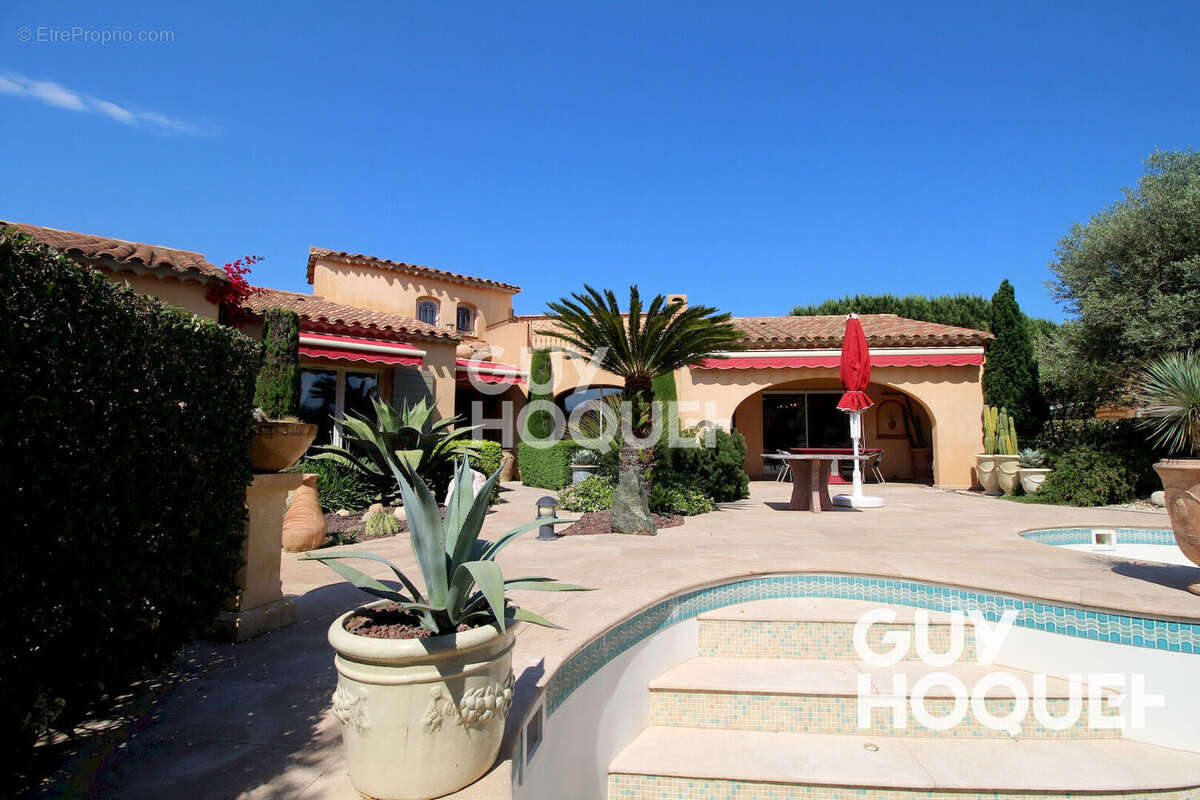 Maison à SAINT-CYPRIEN