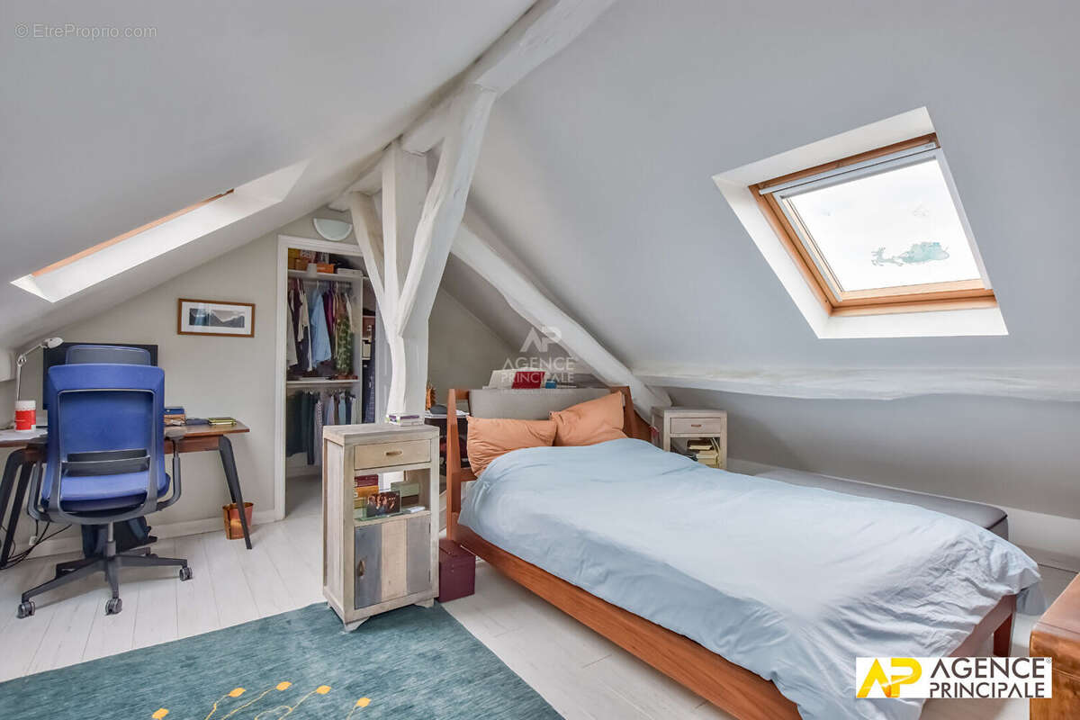 Appartement à MAISONS-LAFFITTE