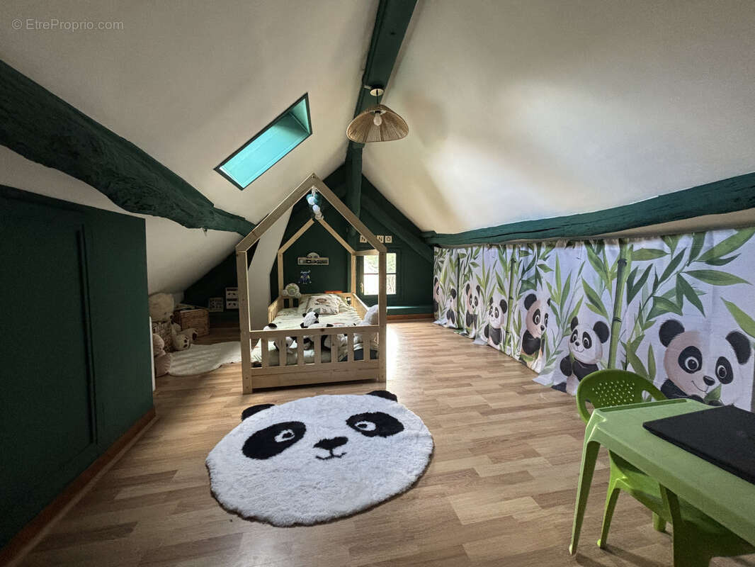 Maison à CHATEAUNEUF-EN-THYMERAIS