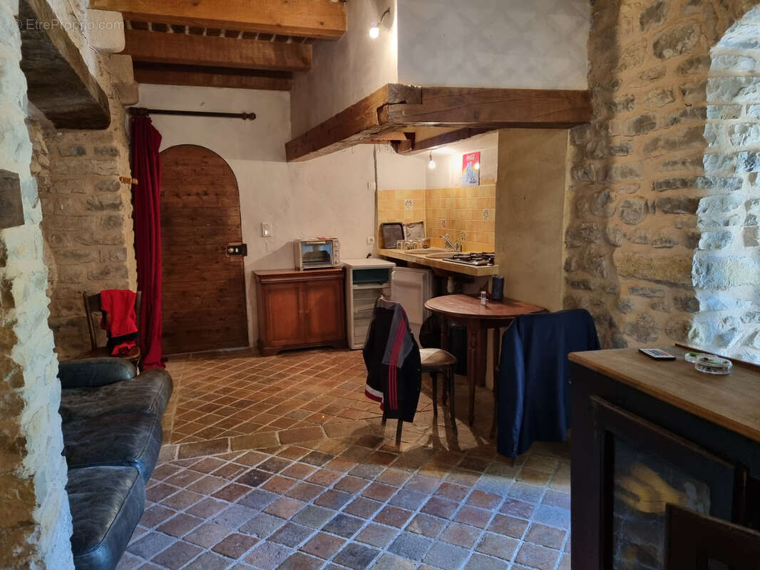 Maison à SAINTE-JALLE