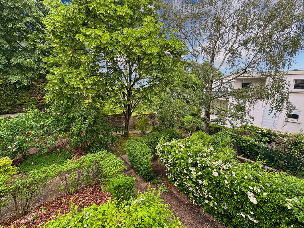 Appartement à ROSNY-SOUS-BOIS