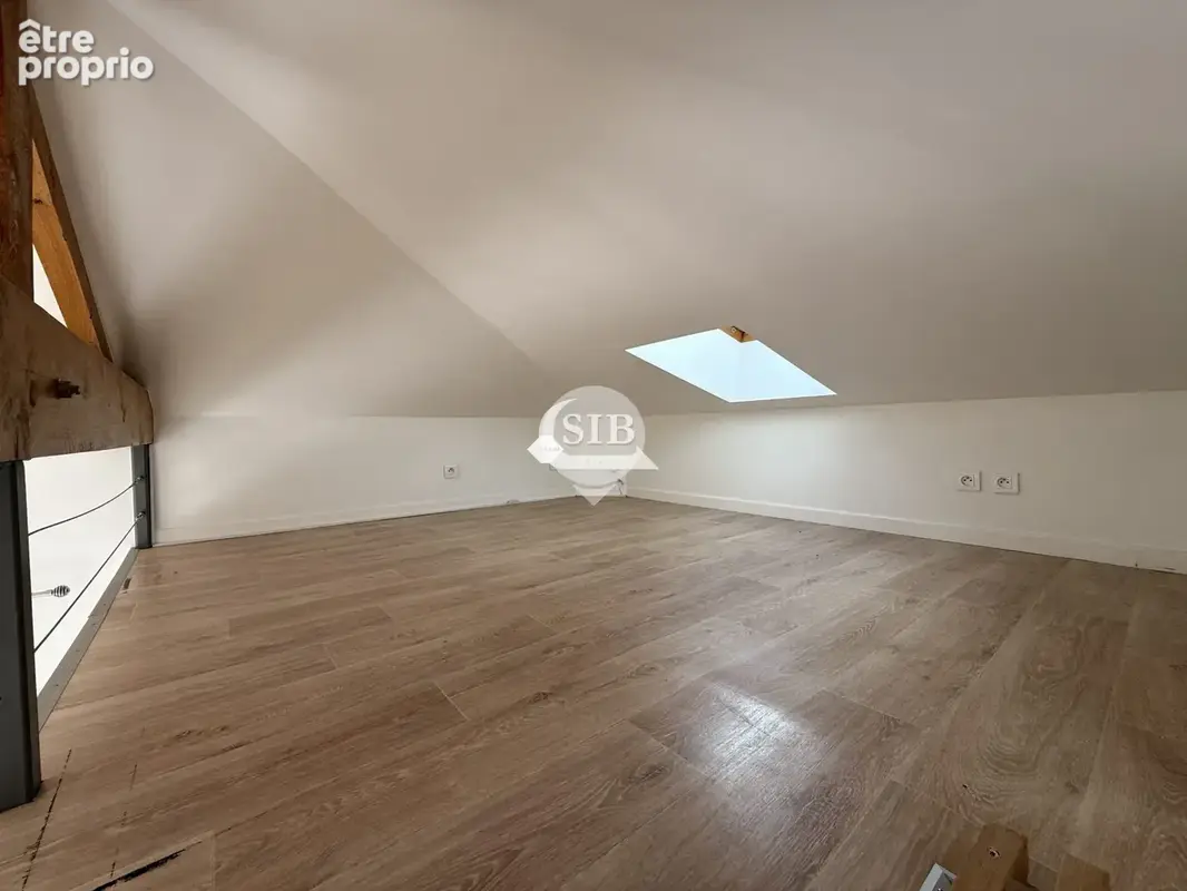 Maison 1 pièce 18 m² à vendre à La Ville-Du-Bois (91620) - photo 7