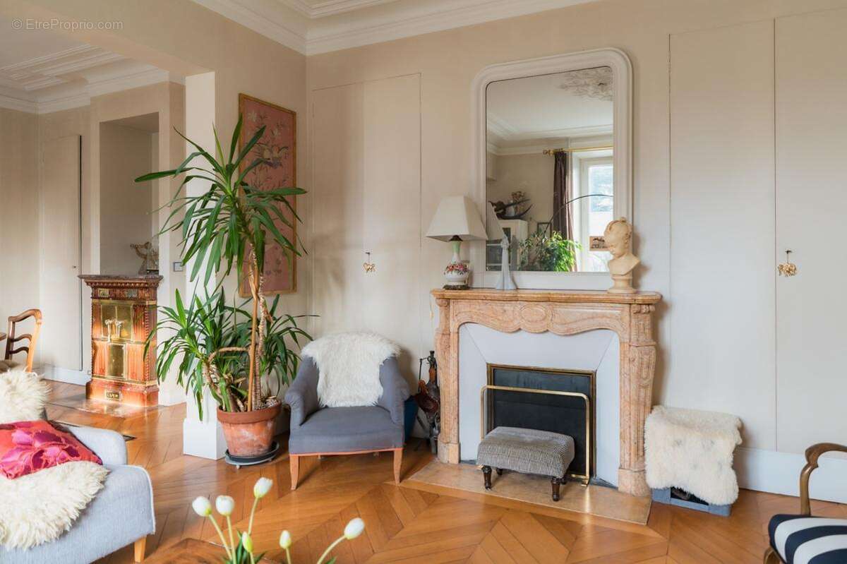 Maison 300 m² à Melun  - photo 11