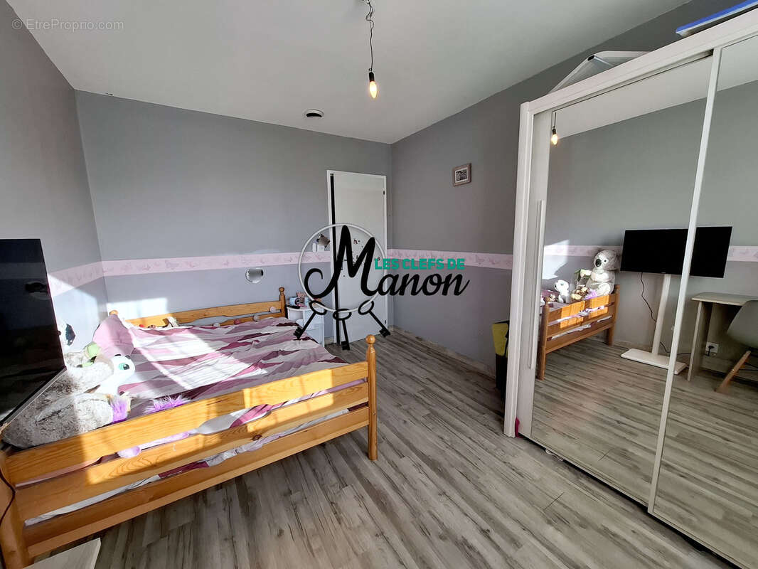 Maison à SAINT-LEGER-LA-MONTAGNE