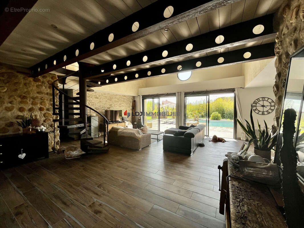 Maison à SAINT-FELIU-D&#039;AVALL