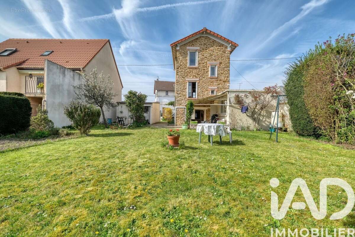 Photo 2 - Maison à AULNAY-SOUS-BOIS