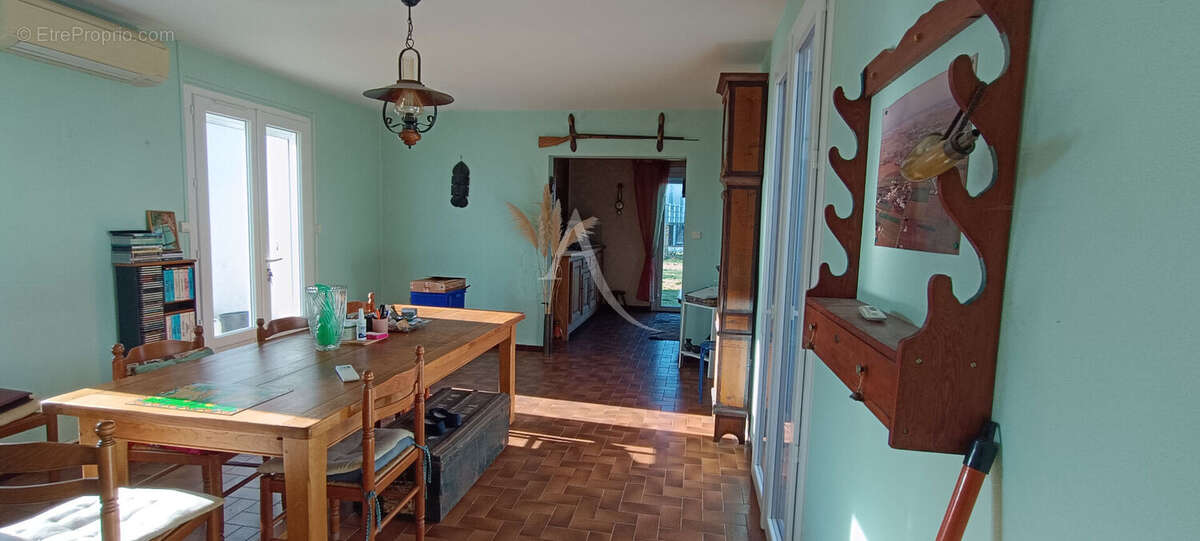 Maison à PORT-DES-BARQUES