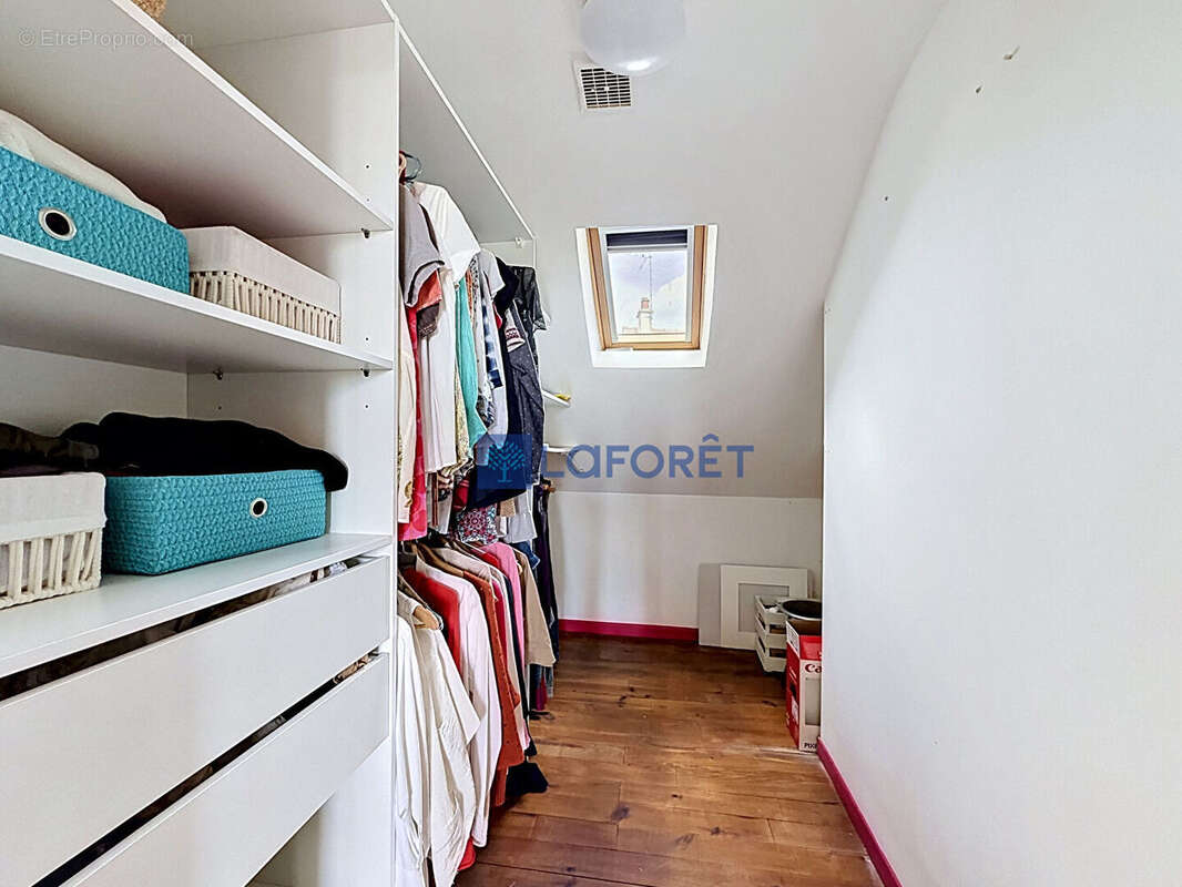 Appartement à SAINT-GERMAIN-LES-CORBEIL