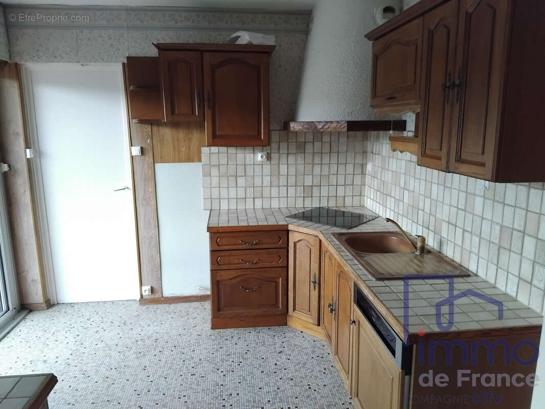 Appartement à VALS-PRES-LE-PUY