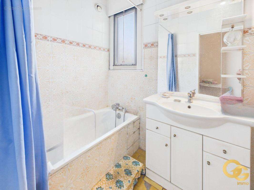 Appartement à LE CANNET