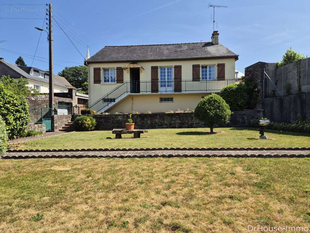 Maison à GORRON