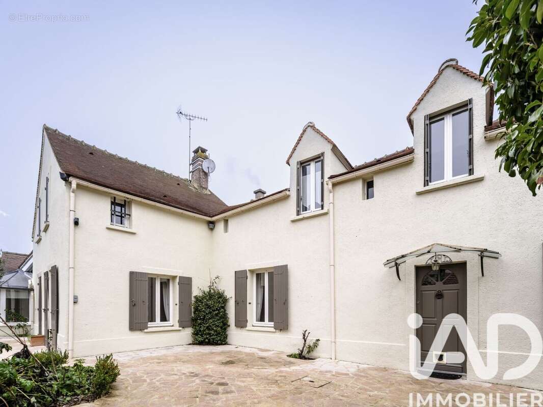 Photo 5 - Maison à CERNAY-LA-VILLE