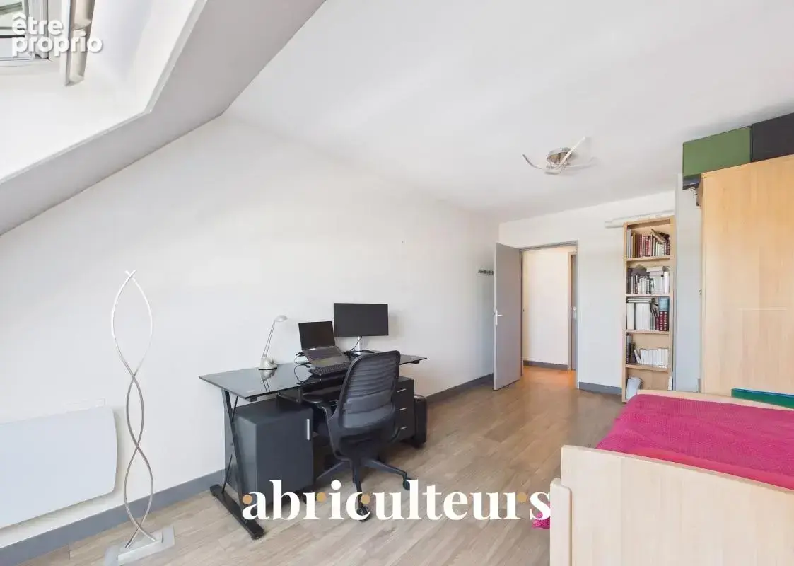 Appartement familial - Dernier étage -- 6 pièces en vente à Charenton-le-Pont (94220) - photo 14