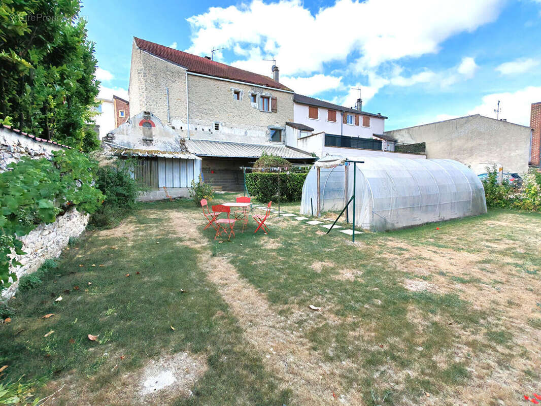 Maison à Bouafle de 150 m2 sur terrain de 535 m2 - photo 9