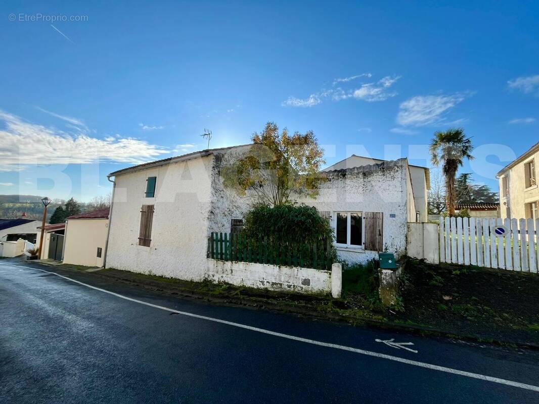 IMG-20251215-WA0007 - Maison à MERVENT